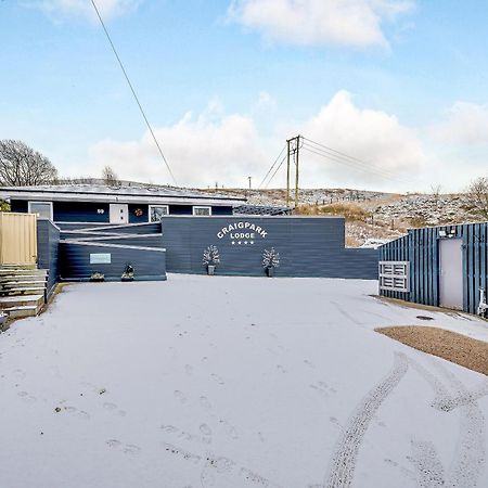 Craigpark Lodge Caldercruix ภายนอก รูปภาพ