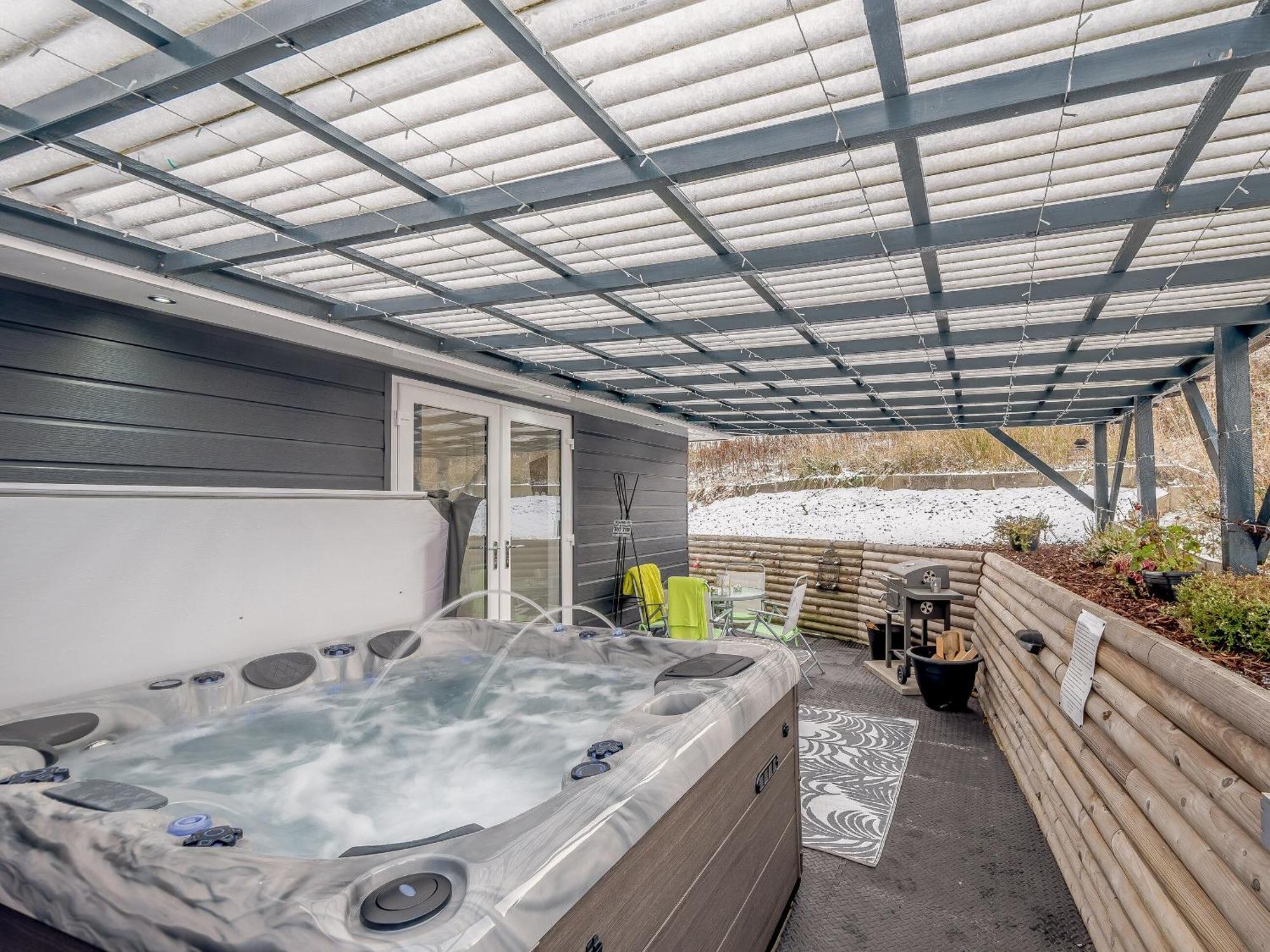 Craigpark Lodge Caldercruix ภายนอก รูปภาพ
