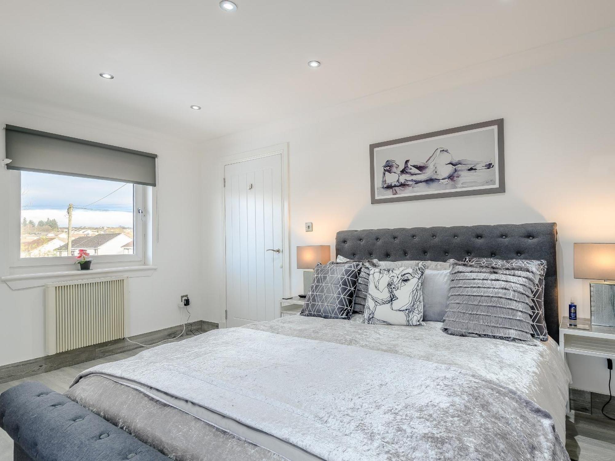 Craigpark Lodge Caldercruix ภายนอก รูปภาพ